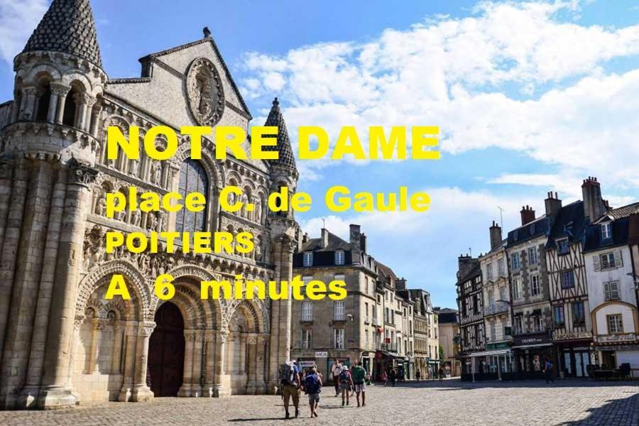 A Poitiers, 2 Chambres, Très Bel De 65 M2 Appartement *